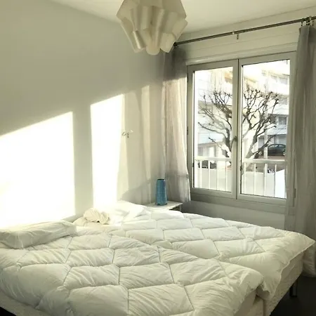 Imperatrice B1 : Le Centre-ville Et La Plage A 750m Apartman *